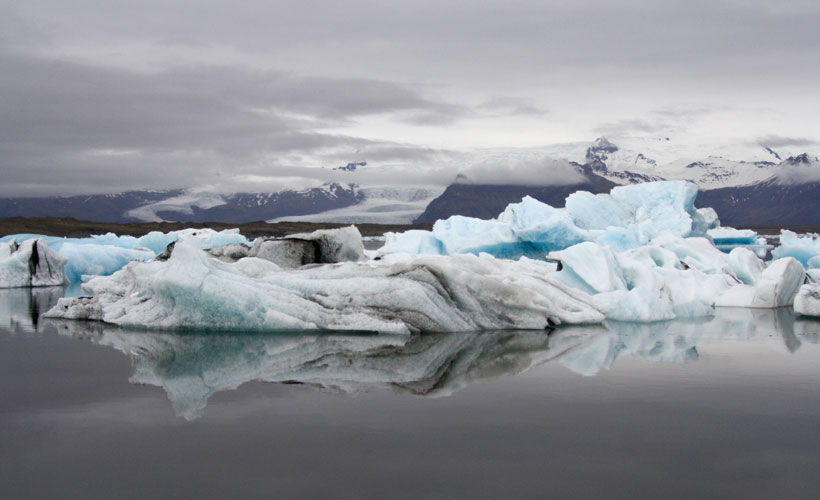 See blue icebergs in Jokulsarlon Lagoon on our Iceland tours