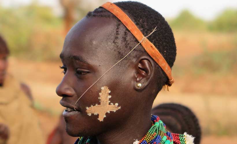 hamar tribe bull jumping